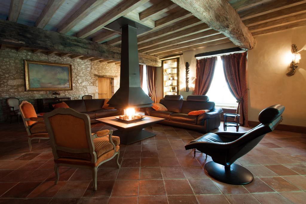 Chambres d'hôtes Domaine de Nazère Avezan Exterior foto
